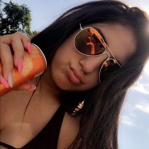 Meet your Posher, Vincenza